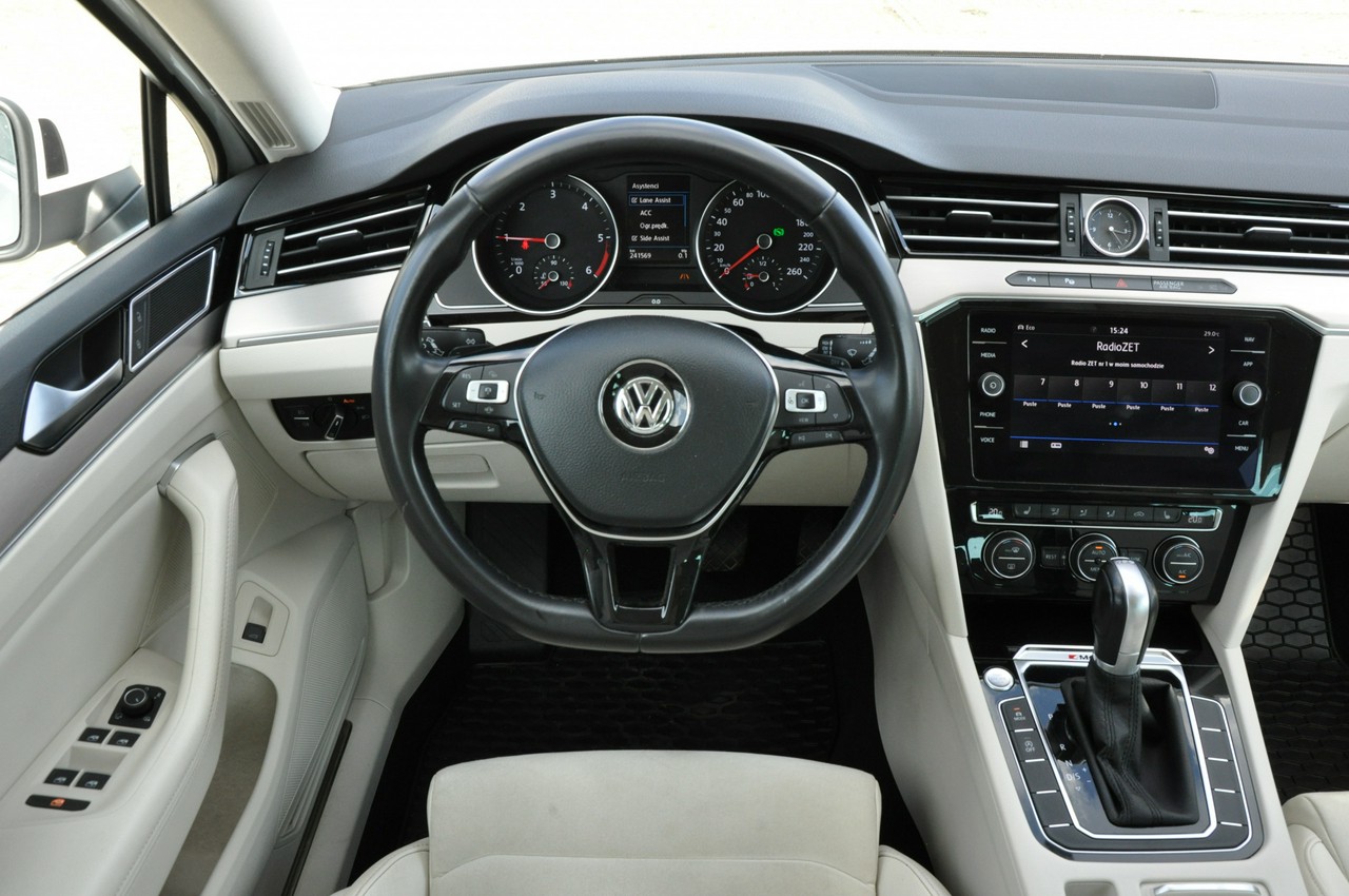 Volkswagen Passat AKL17V25H - zdjęcie